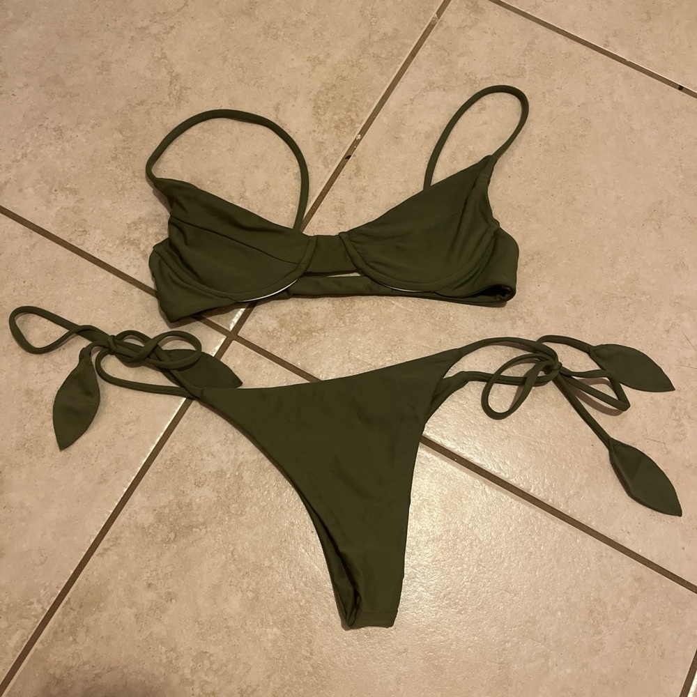 Benoa Bikini Set